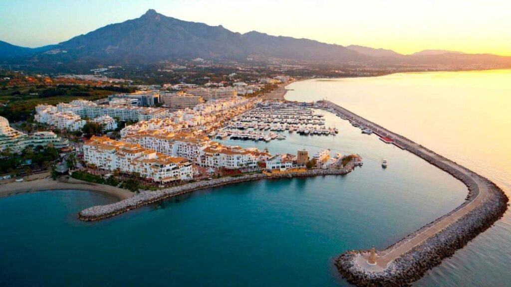 vistas puerto banus 1200x675 1