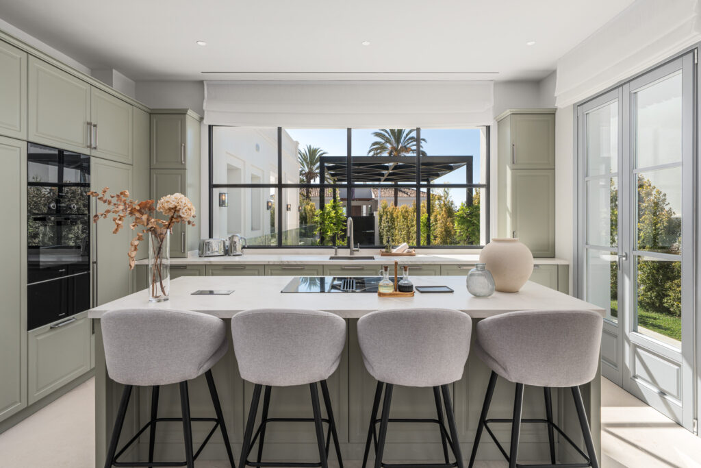 VILLA VALORA – BRAND NEW VILLA LOCATED IN NUEVA ANDALUCIA - Photo 40