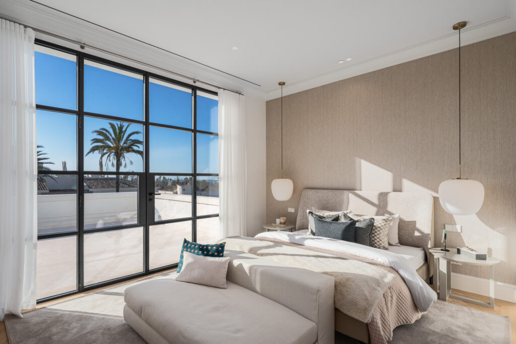 VILLA VALORA – BRAND NEW VILLA LOCATED IN NUEVA ANDALUCIA - Photo 32