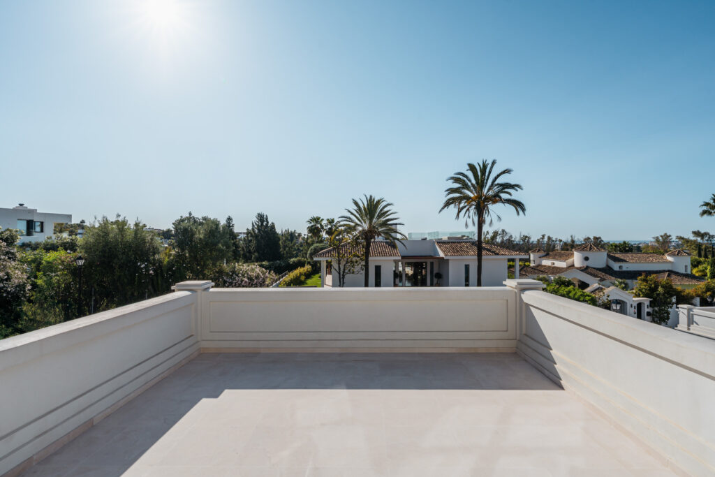 VILLA VALORA – BRAND NEW VILLA LOCATED IN NUEVA ANDALUCIA - Photo 30