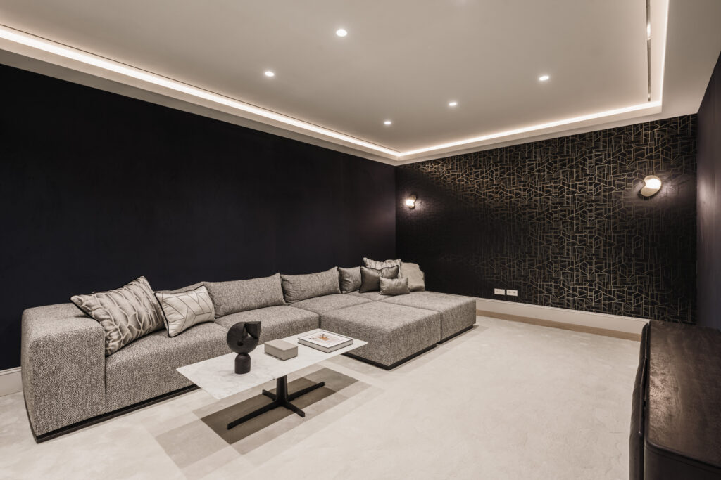 VILLA VALORA – BRAND NEW VILLA LOCATED IN NUEVA ANDALUCIA - Photo 16