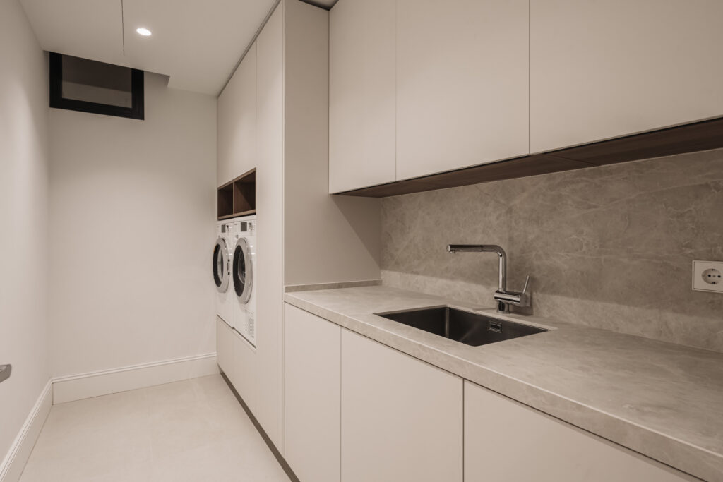 VILLA VALORA – BRAND NEW VILLA LOCATED IN NUEVA ANDALUCIA - Photo 12